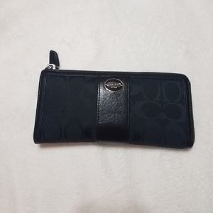 Coach Signature Black Wallet